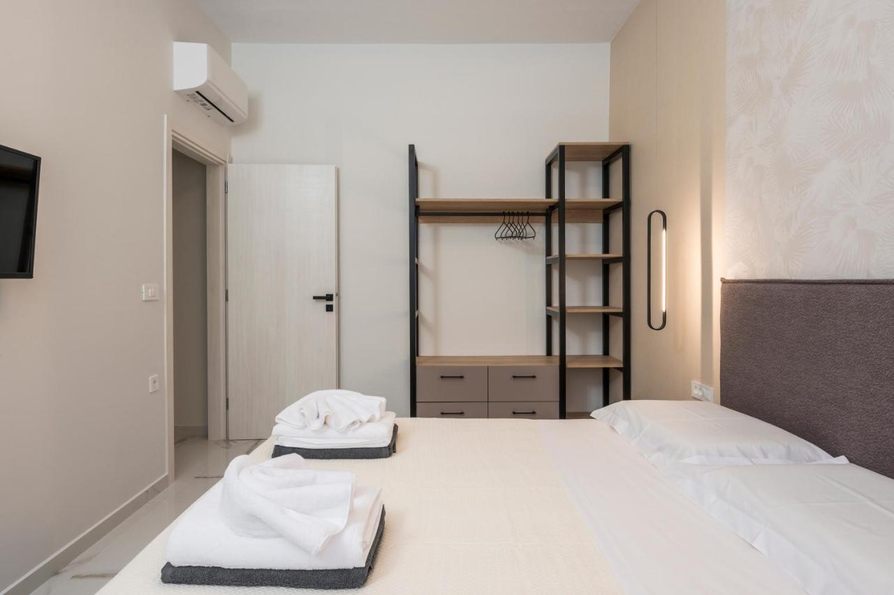 Orama Luxury Apartments 네아키도니아 외부 사진
