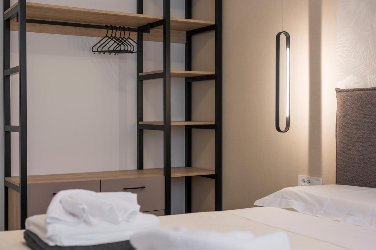 Orama Luxury Apartments 네아키도니아 외부 사진