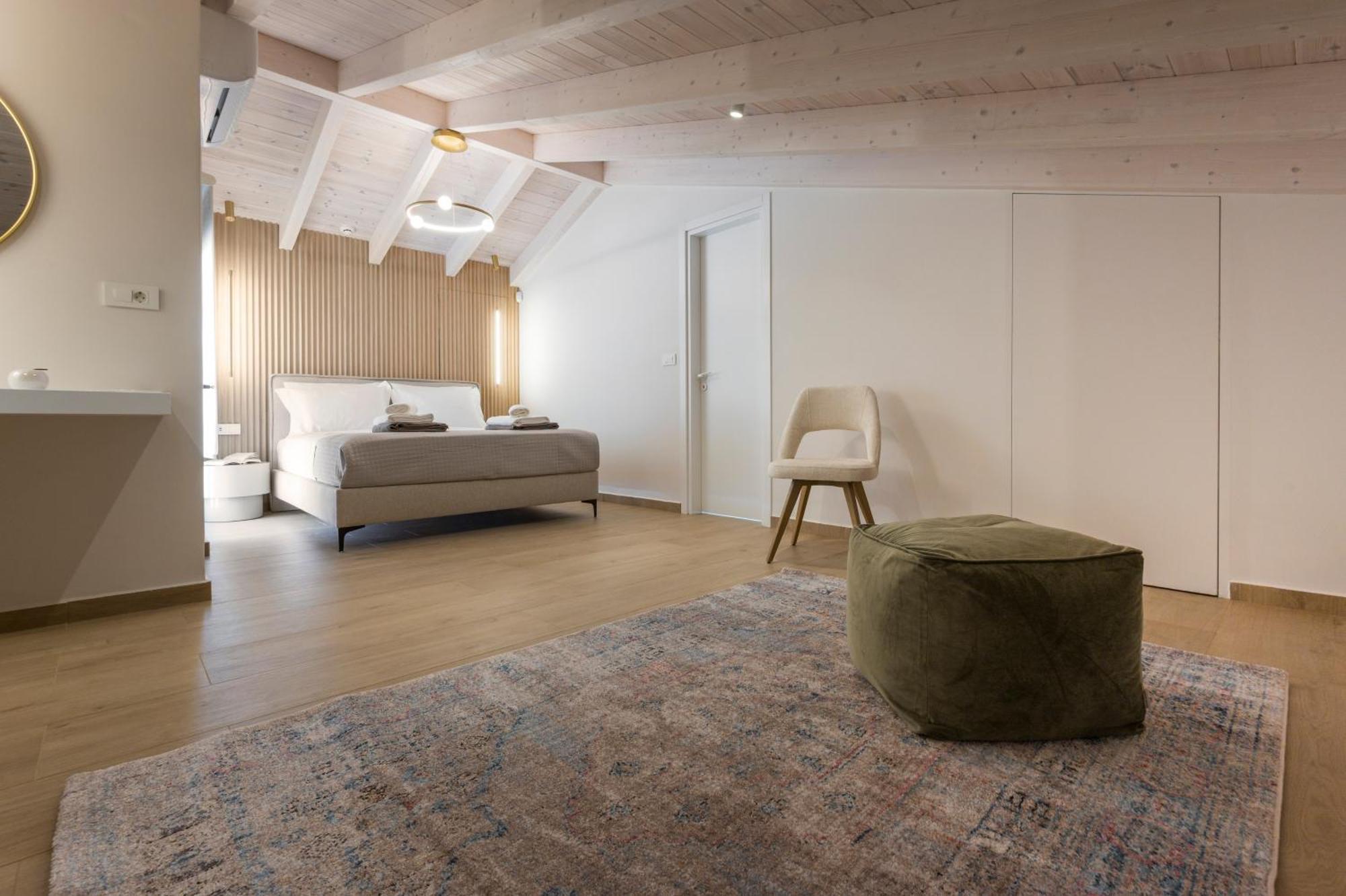 Orama Luxury Apartments 네아키도니아 외부 사진